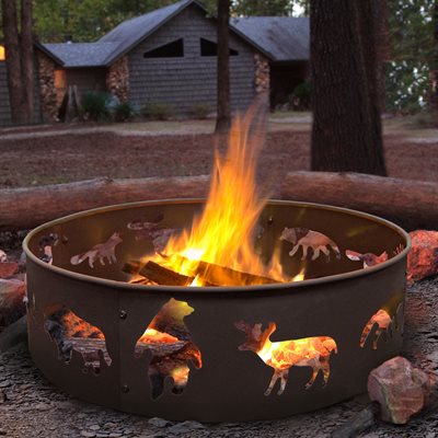 Landmann 28" Big Sky Steel Fire Ring - Black|Anneau de feu Big Sky de Landmann de 28 po - noir|D66GS7IZ